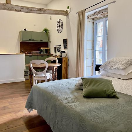 Studio La Grange Fontevraud L'Abbaye Eksteriør bilde